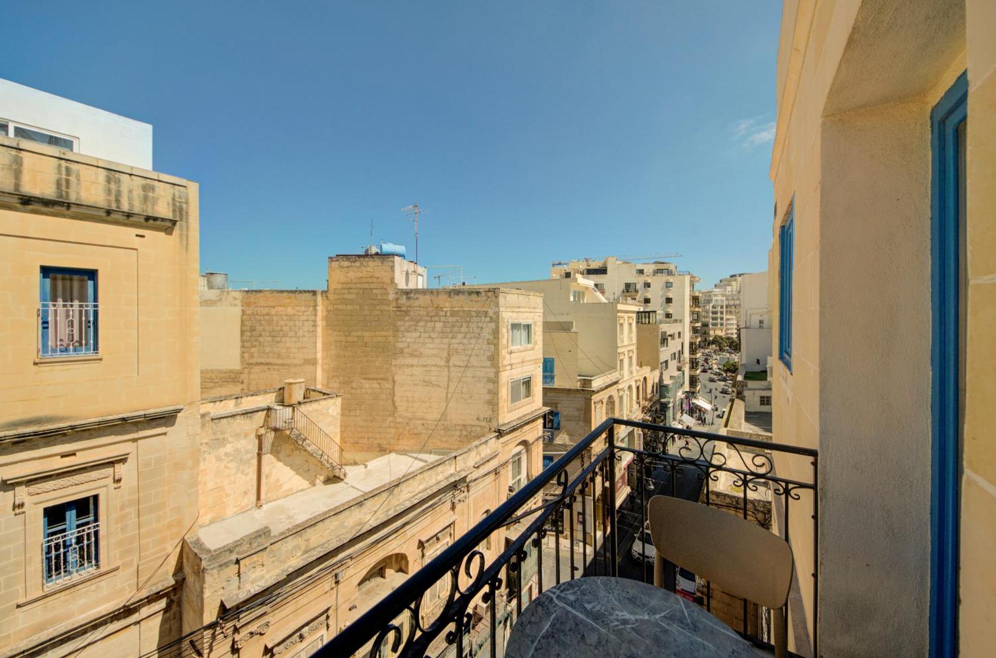 Sapphire Residences - Apartments & Penthouse In Central Sliema By Shortletsmalta Exterior photo